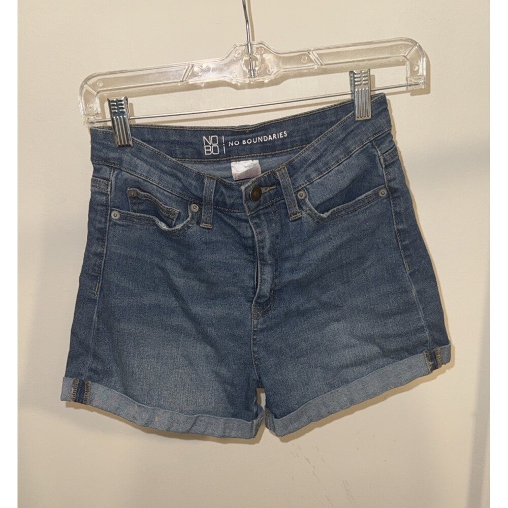 Women’s Mini Shorts No Boundaries Size Xtra Small